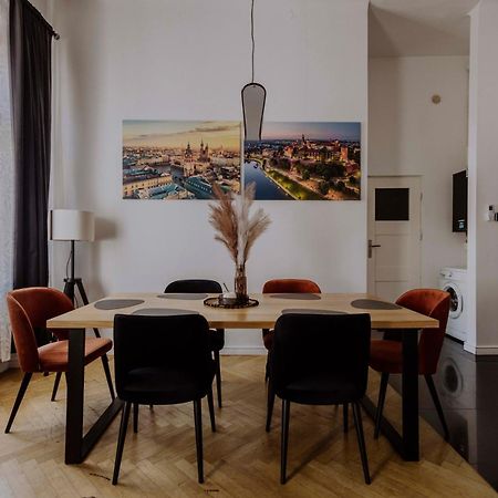 Golden Pearl - Main Square, 100 Sqm, 4 Rooms Krakow Ngoại thất bức ảnh