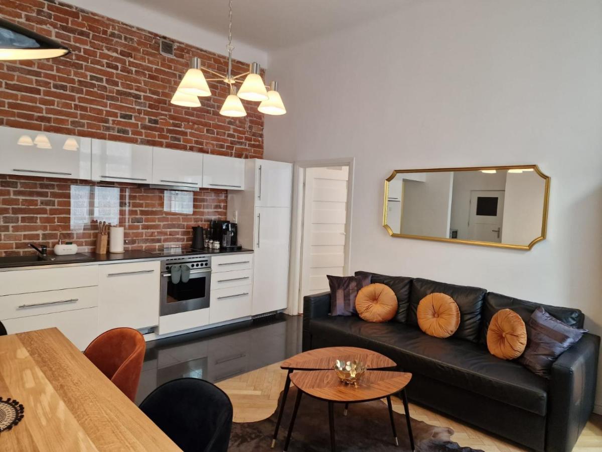 Golden Pearl - Main Square, 100 Sqm, 4 Rooms Krakow Ngoại thất bức ảnh