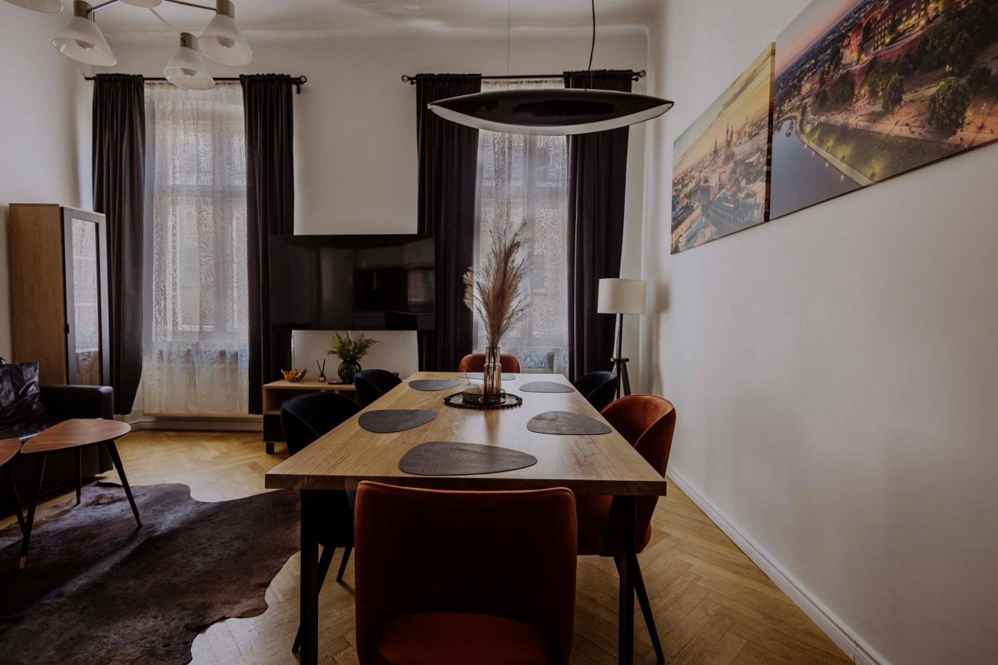 Golden Pearl - Main Square, 100 Sqm, 4 Rooms Krakow Ngoại thất bức ảnh