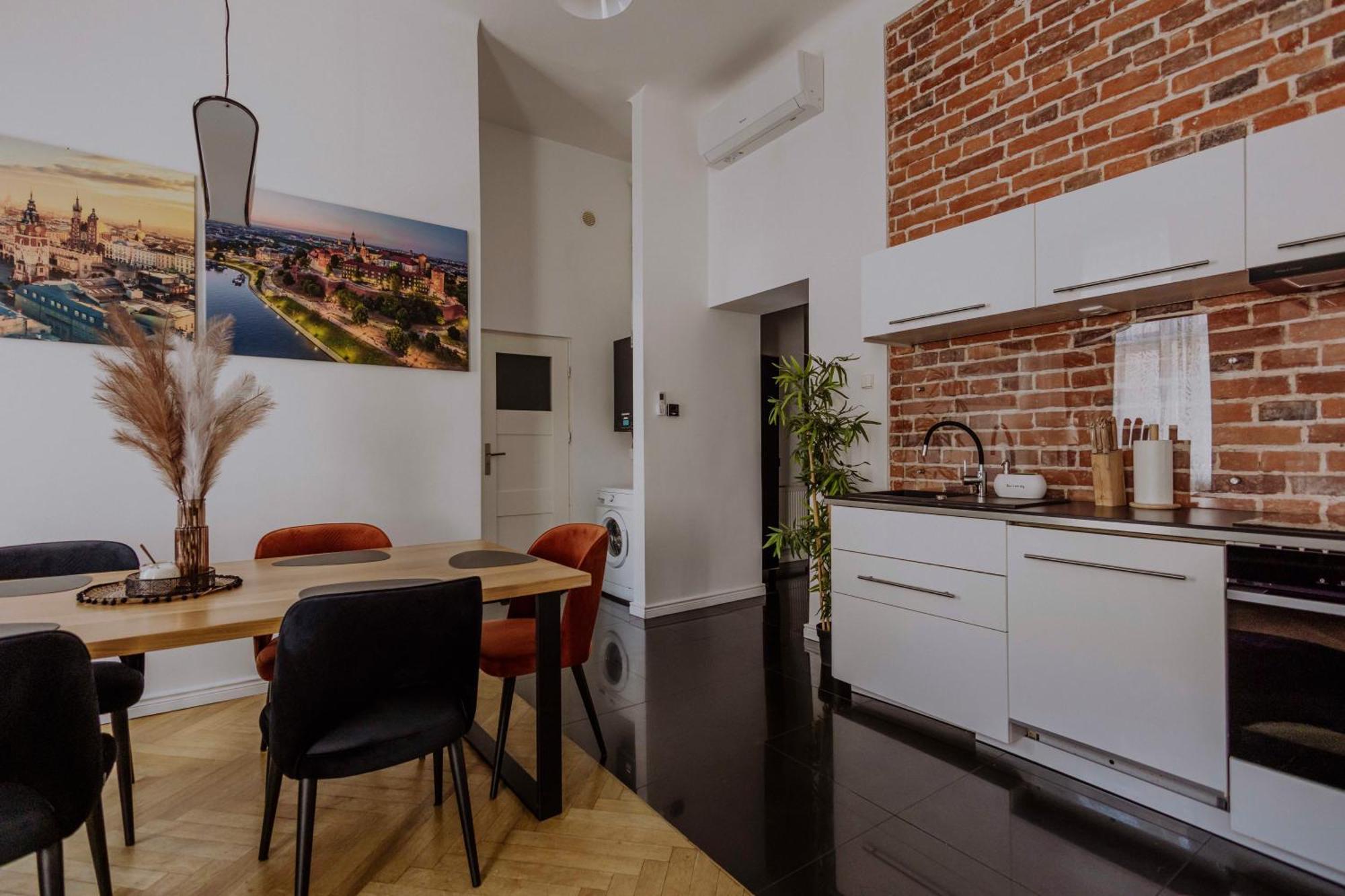 Golden Pearl - Main Square, 100 Sqm, 4 Rooms Krakow Ngoại thất bức ảnh