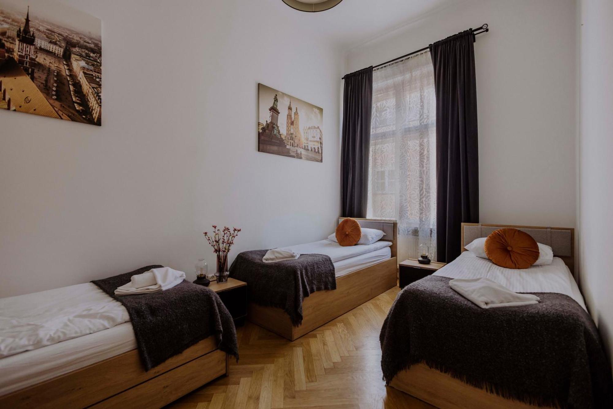Golden Pearl - Main Square, 100 Sqm, 4 Rooms Krakow Ngoại thất bức ảnh