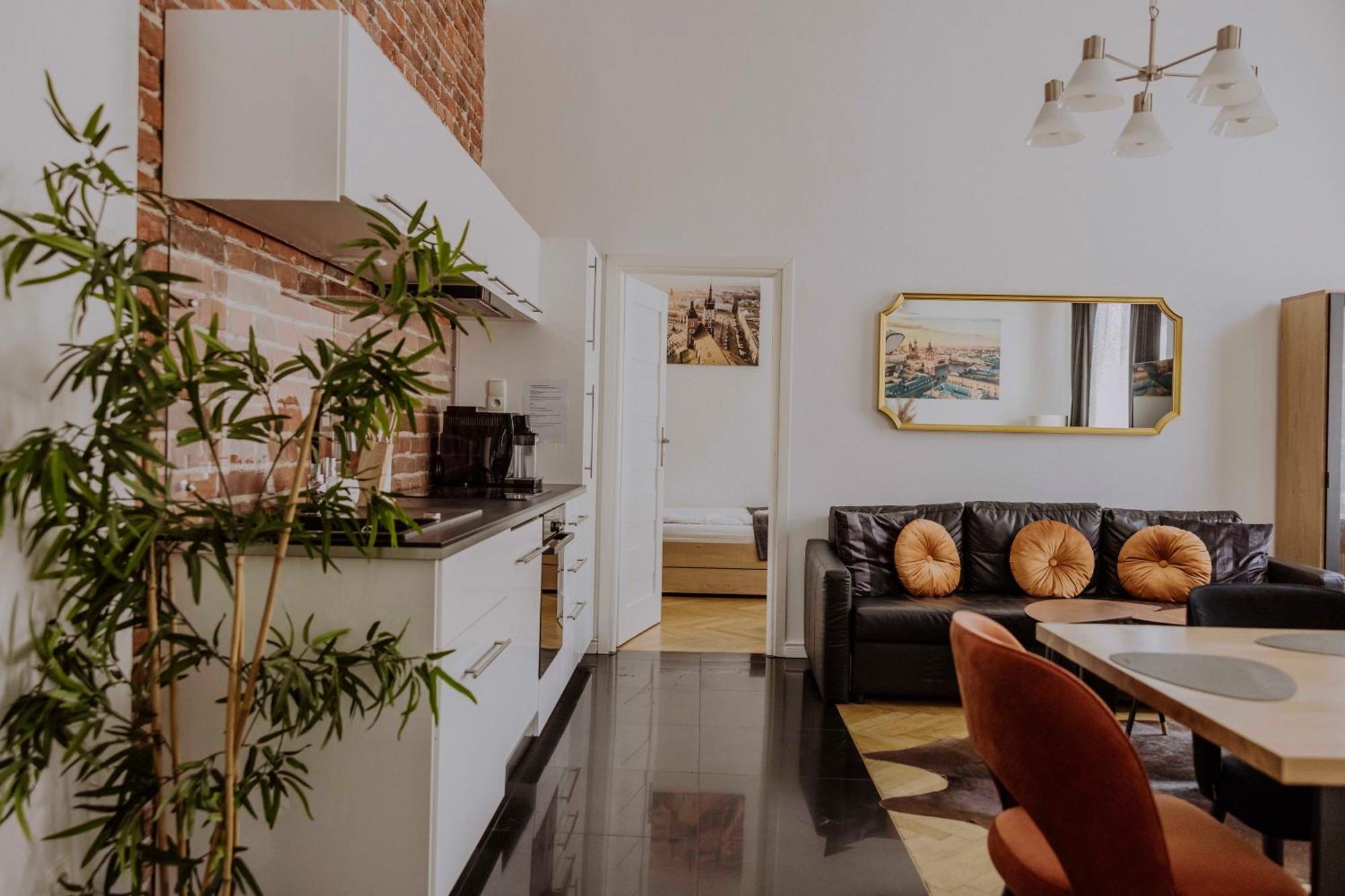 Golden Pearl - Main Square, 100 Sqm, 4 Rooms Krakow Ngoại thất bức ảnh
